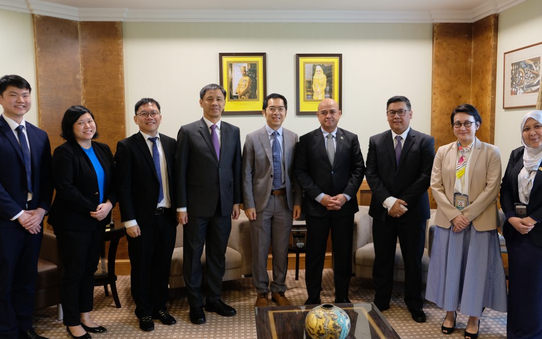 Jabatan Tenaga di Jabatan Perdana Menteri menerima lawatan kerja daripada Mr. Puah Kok Keong, Ketua Eksekutif Energy Market Authority (EMA), Republik Singapura dan delegasi