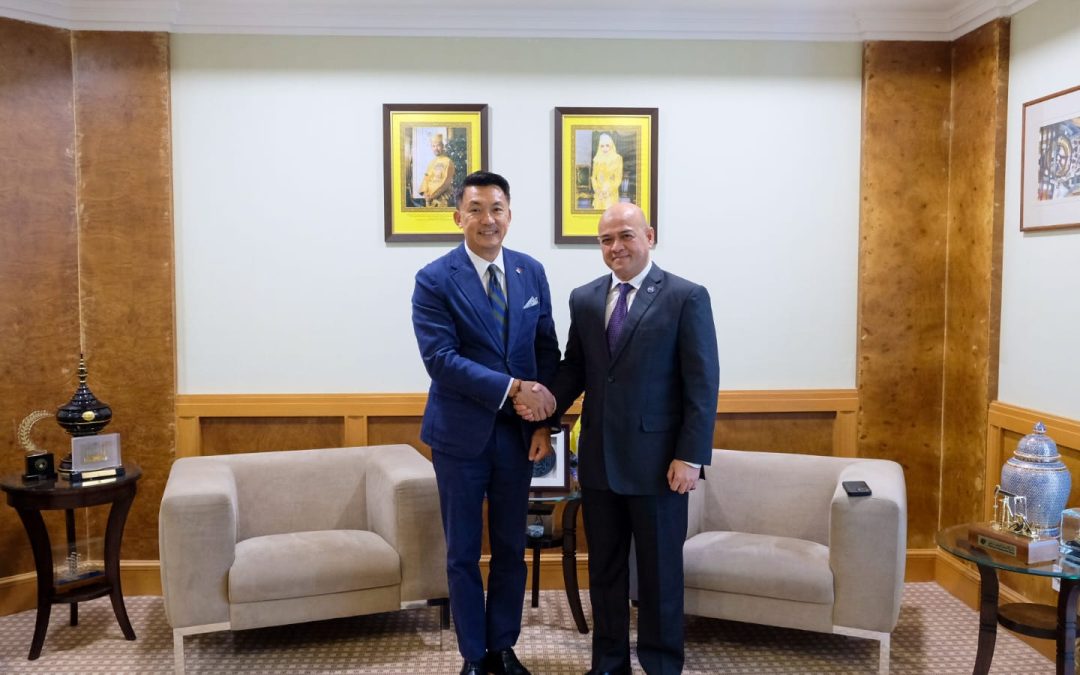Timbalan Menteri (Tenaga) di Jabatan Perdana Menteri menerima Kunjungan Hormat daripada Tuan Yang Terutama Yip Wei Kiat, Pesuruhjaya Tinggi Republik Singapura ke Negara Brunei Darussalam.